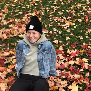 Meet your Posher, Nicole